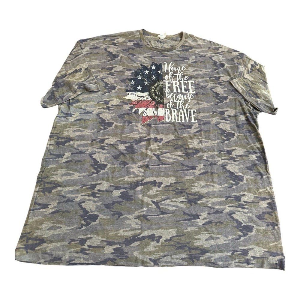 Love in Faith Womens 4X Camo T-Shirt Patriotic Sunflower USA Graphic Tee July